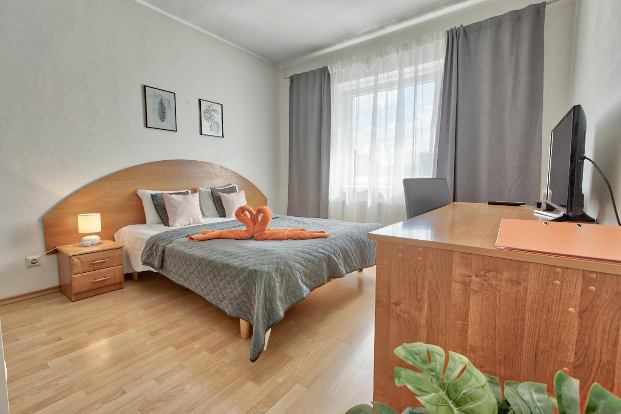 Luxury Suites - Tatari By Rikas Hotels タリン エクステリア 写真