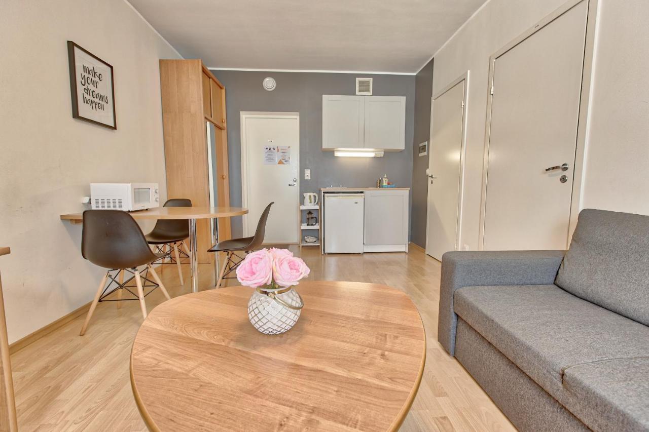 Luxury Suites - Tatari By Rikas Hotels タリン エクステリア 写真