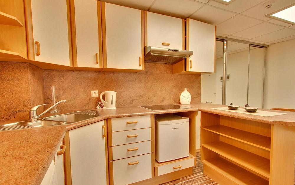 Luxury Suites - Tatari By Rikas Hotels タリン エクステリア 写真